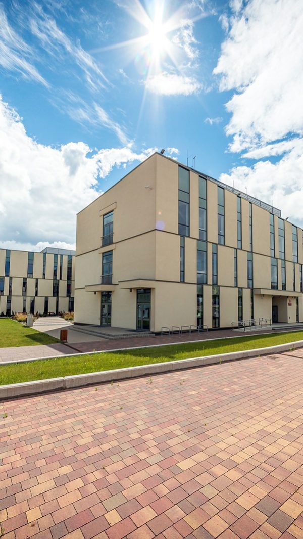 building-2779499_1920 building-2779499_1920